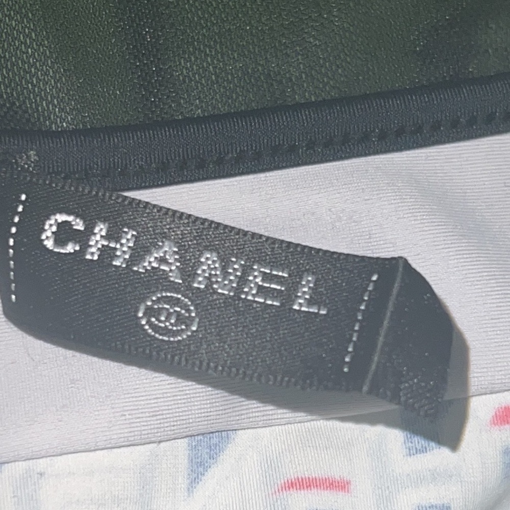 Authentic Chanel signature one piece bathing suit sz 8 Euro 42 - Picture 10 of 10